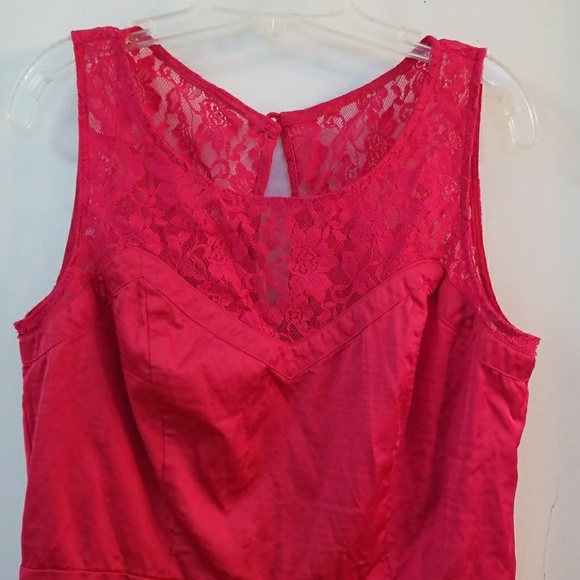 Lauren Conrad Magenta Lace Dress - Picture 2 of 4